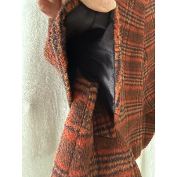 Anthropologie Women’s Tess Plaid Capelet One Size - Picture 5 of 10